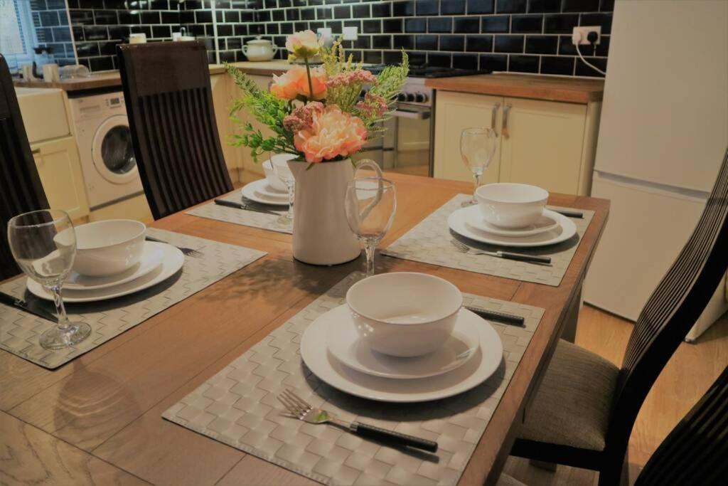 Mews Cottage هاروغايت المظهر الخارجي الصورة